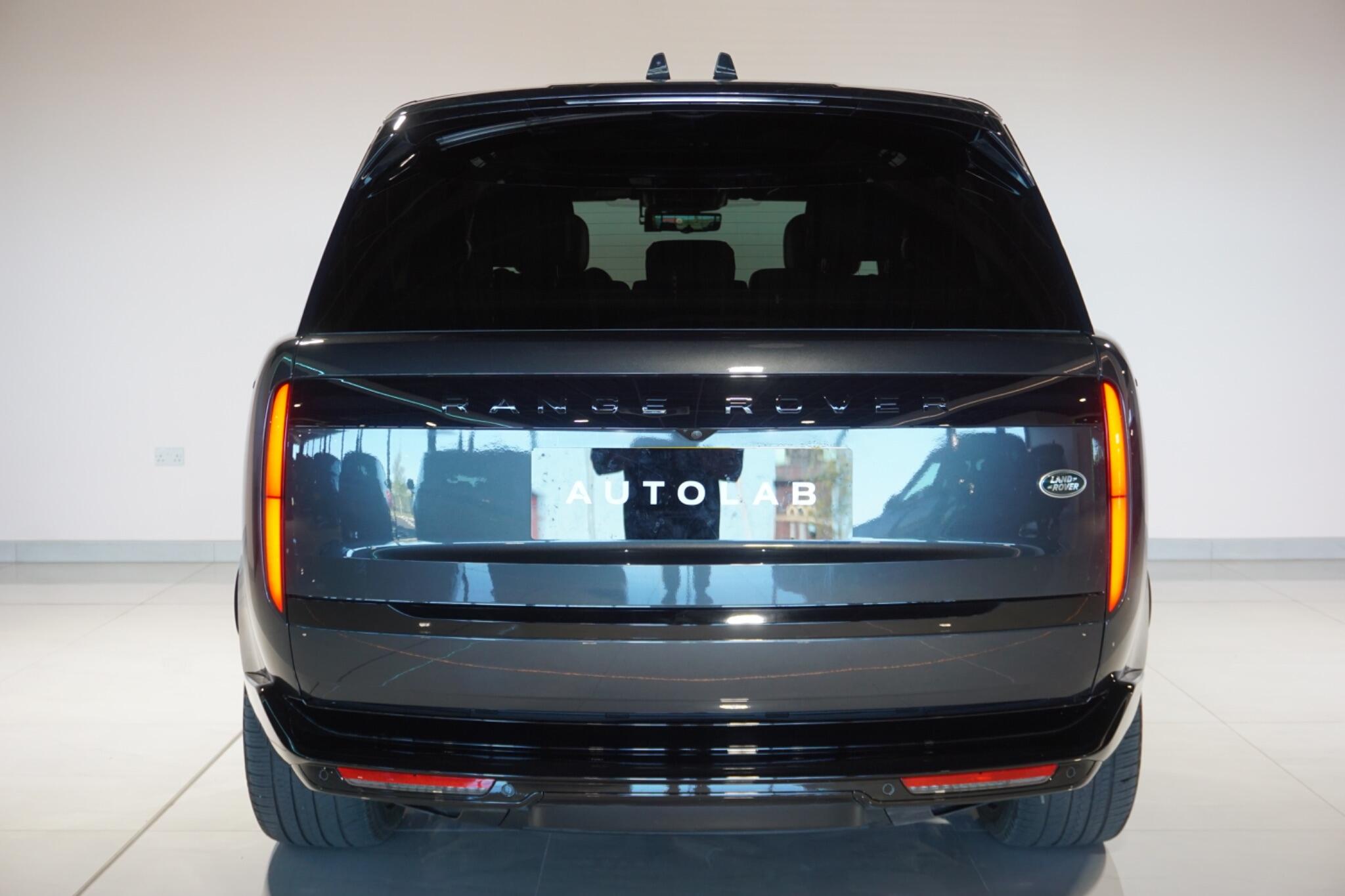 Land Rover Range Rover 3.0 P510e 38.2kWh Autobiography SUV 5dr Petrol Plug-in Hybrid Auto 4WD Euro 6 (s/s) (510 ps)